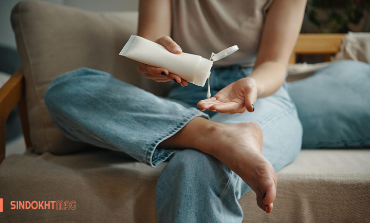 کرم مرطوب‌کننده برای پا: اهمیت، کاربردها و نکات استفاده